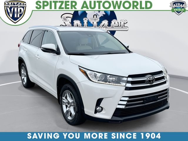 2018 Toyota Highlander Limited's photo