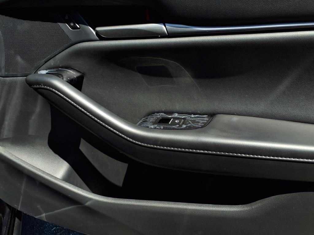 2025 Mazda Mazda3 Sedan 2.5 Select Sport photo 23