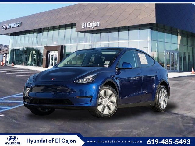 2023 Tesla Model Y Long Range's photo