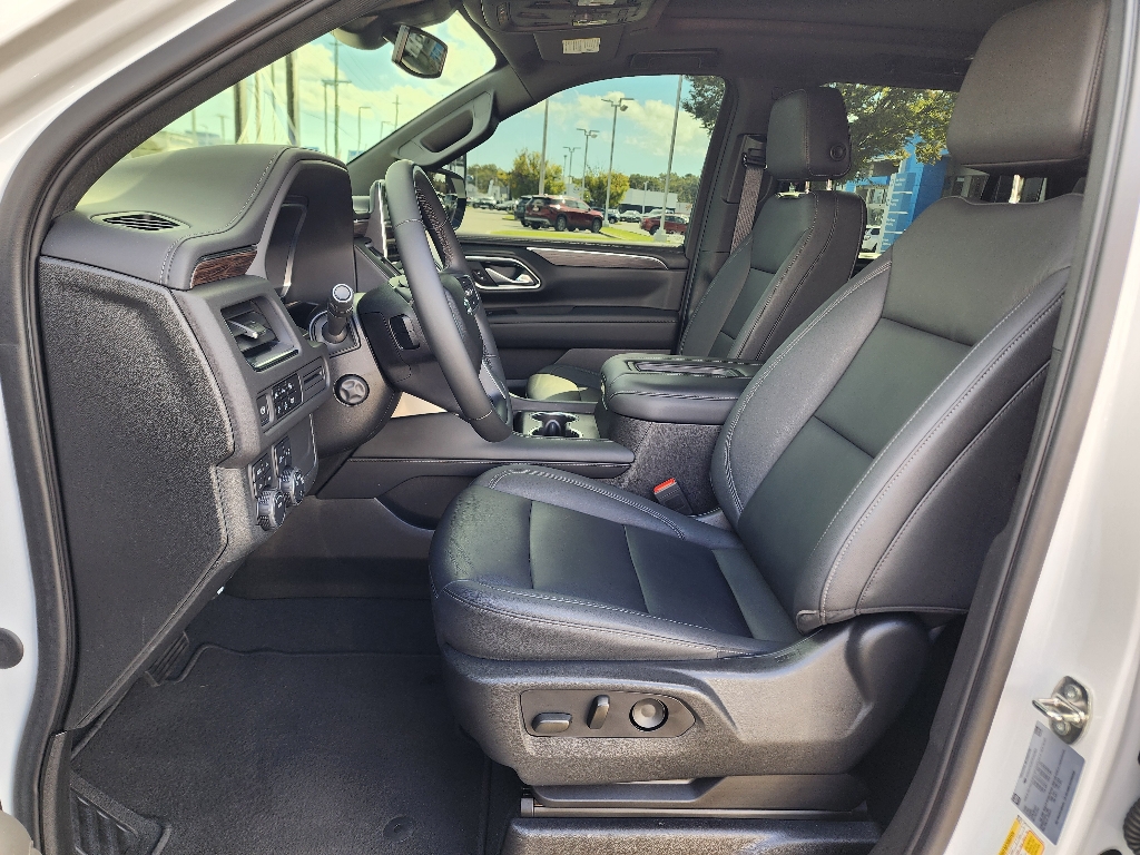 2023 Chevrolet Tahoe Z71 photo 24