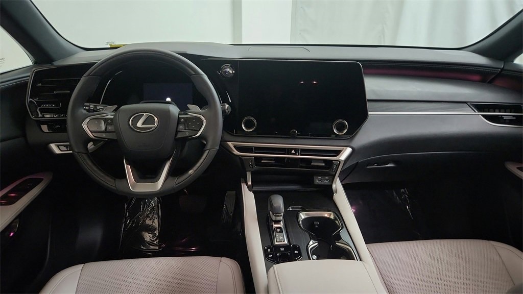 2023 Lexus RX 350h Premium photo 17