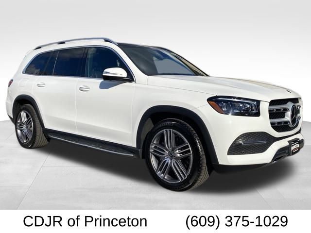 2022 Mercedes-Benz GLS GLS450's photo