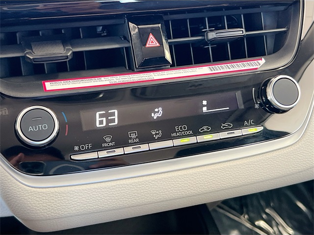 2024 Toyota Corolla LE photo 17