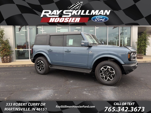 2025 Ford Bronco 4-Door Outer Banks's photo