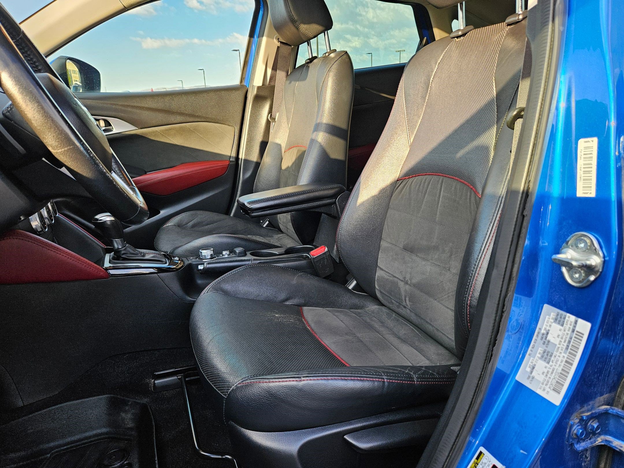2017 Mazda CX-3 Grand Touring photo 13