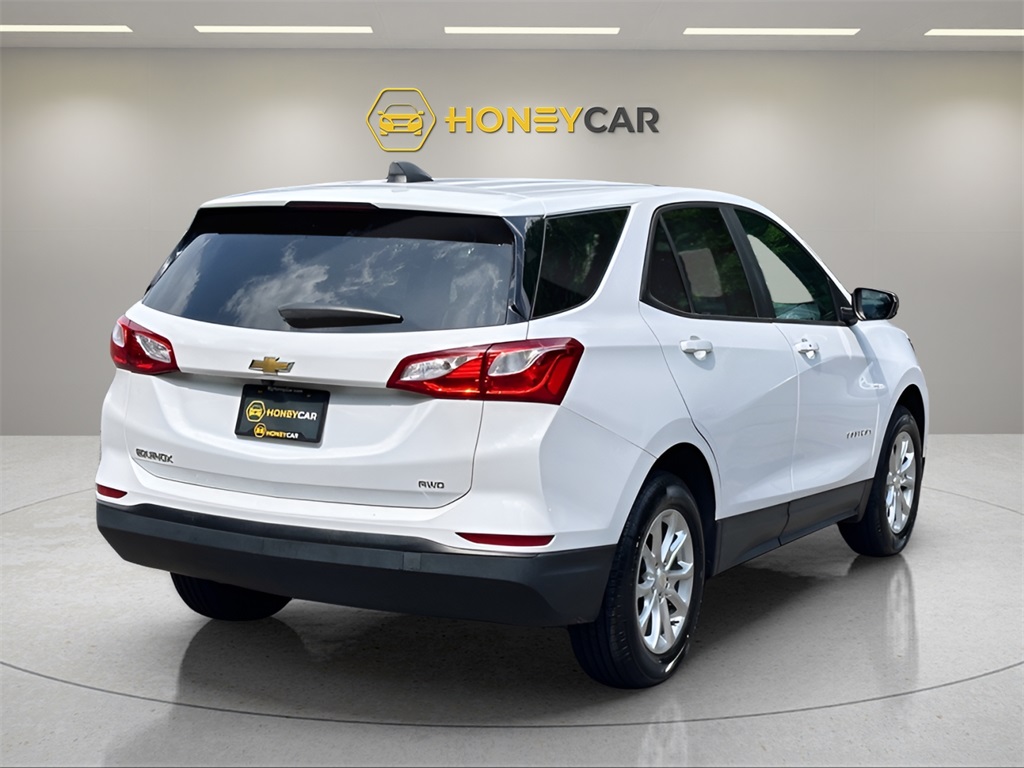 2020 Chevrolet Equinox LS photo 30