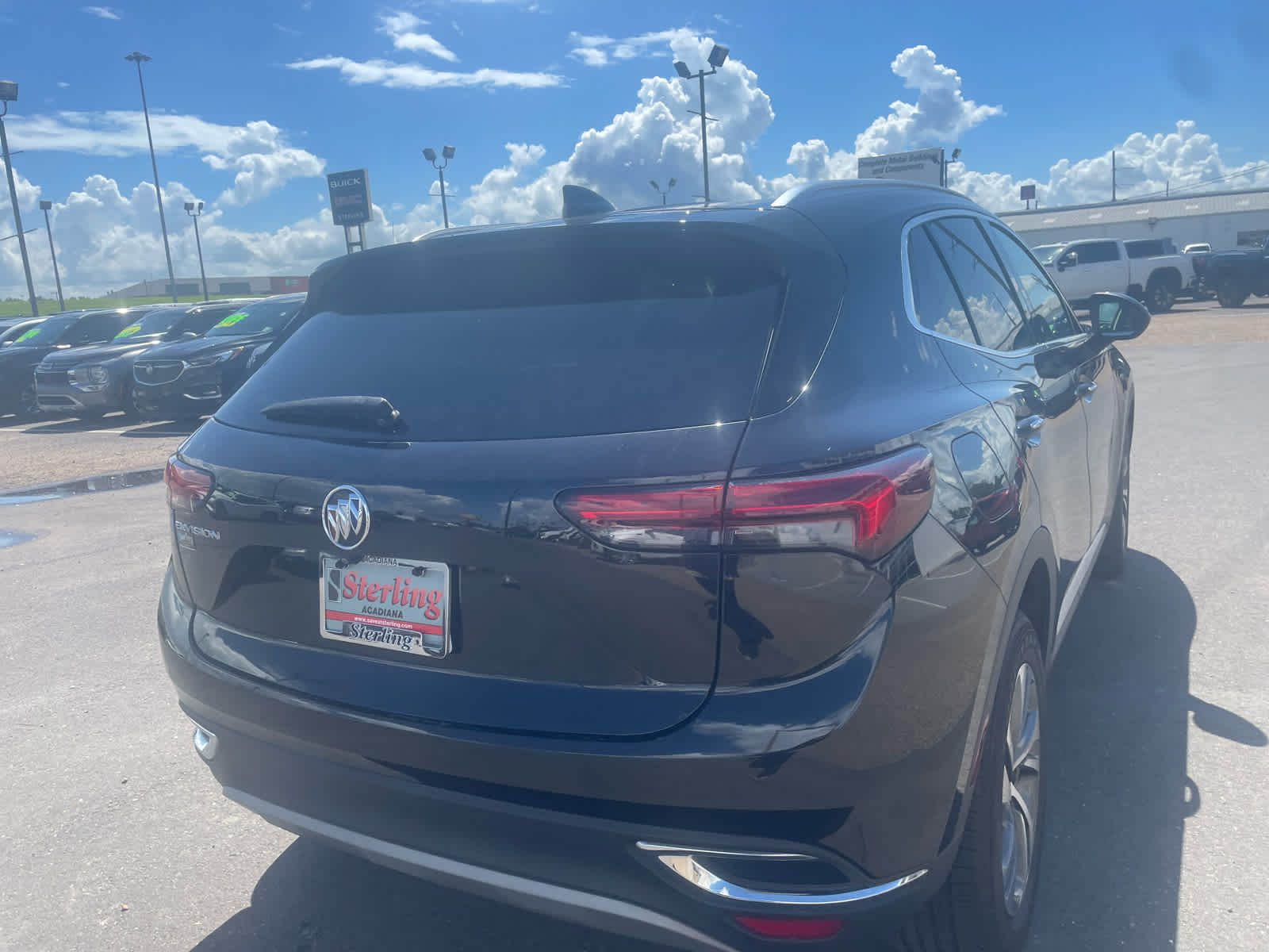 2023 Buick Envision Essence photo 6