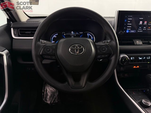 2024 Toyota RAV4 Hybrid XLE Sport photo 17