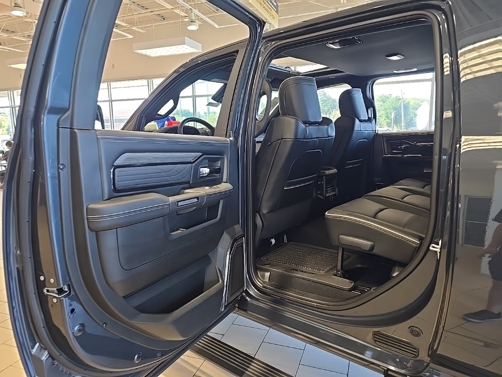 2026 Ram 2500 Limited photo 15