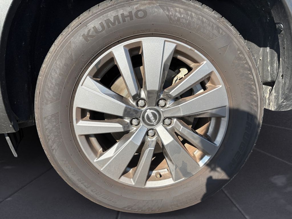 2024 Nissan Pathfinder SV photo 13