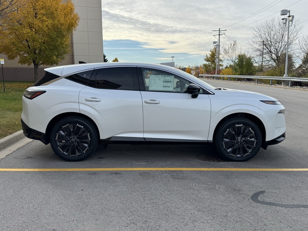 2026 Nissan Murano Platinum photo 3