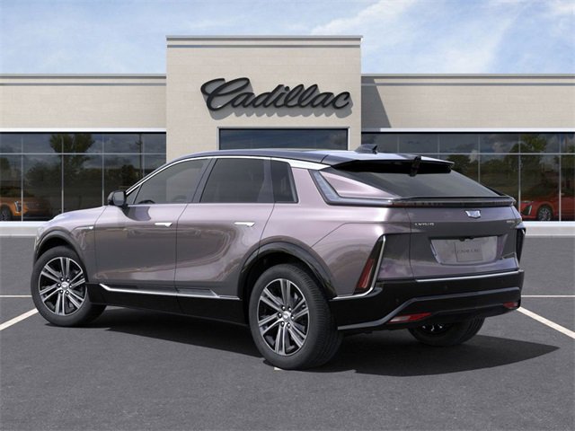2025 Cadillac Lyriq Luxury photo 3