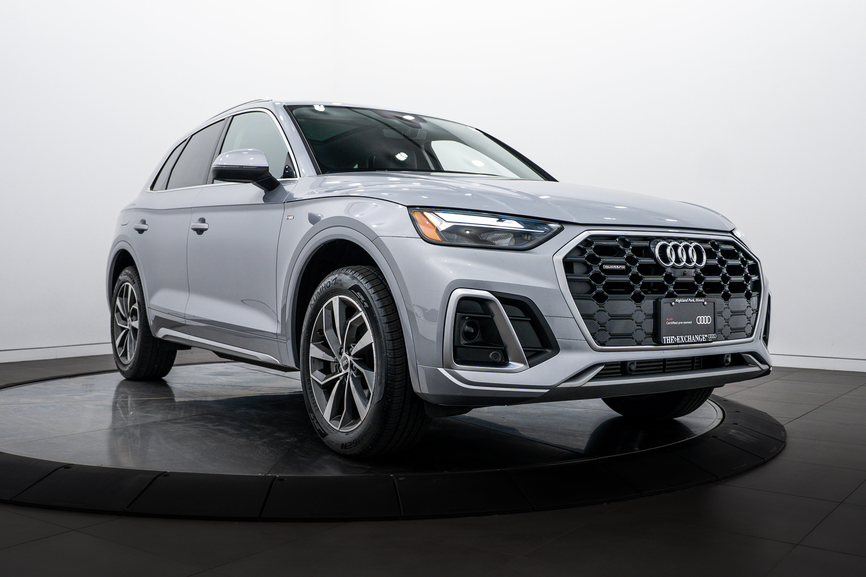 2023 Audi Q5 Premium Plus's photo