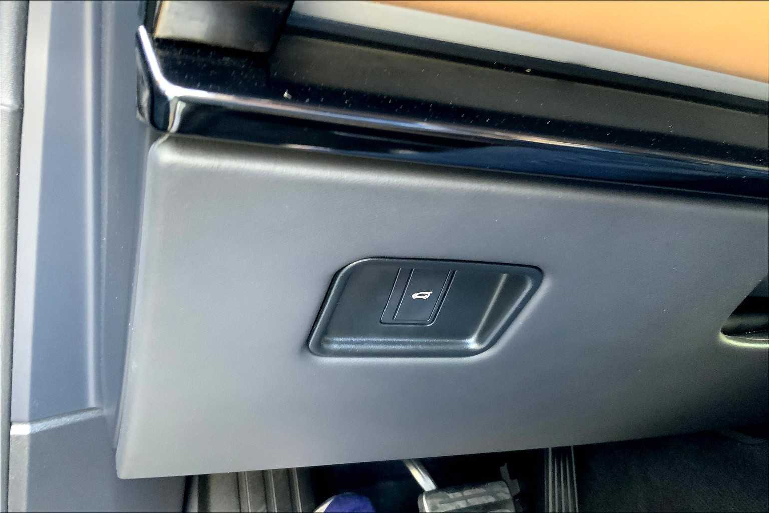 2023 Land Rover Range Rover Sport SE photo 30