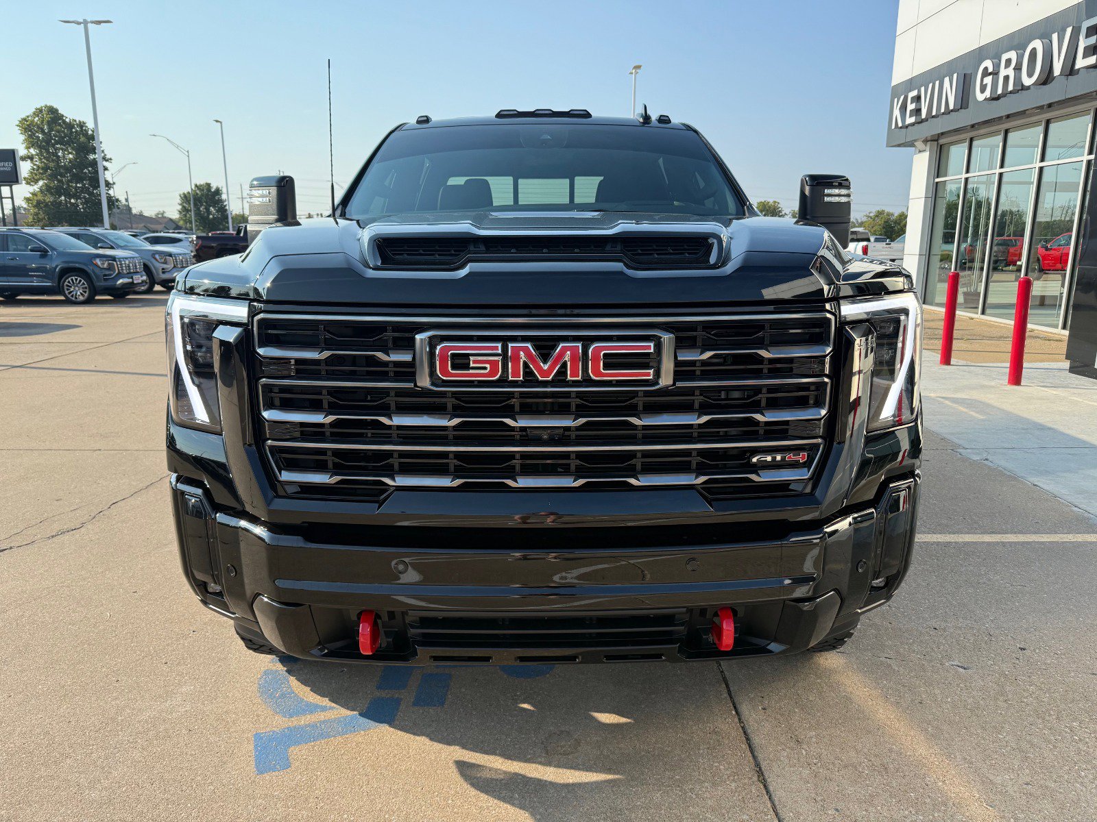 2025 Gmc Sierra 2500 HD AT4 photo 2