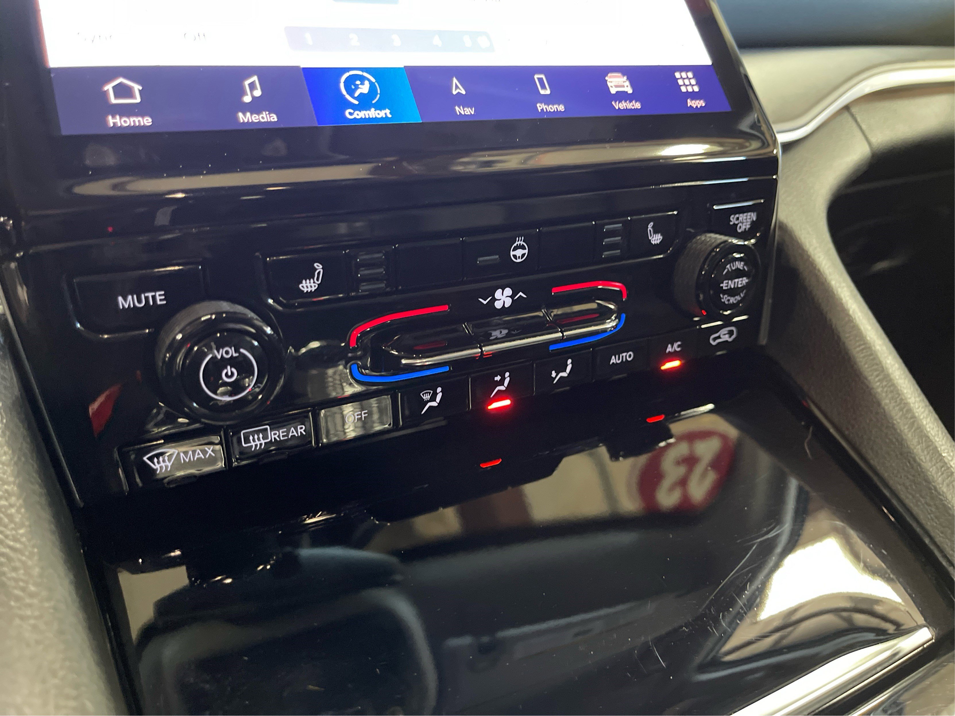 2023 Jeep Grand Cherokee Limited photo 17