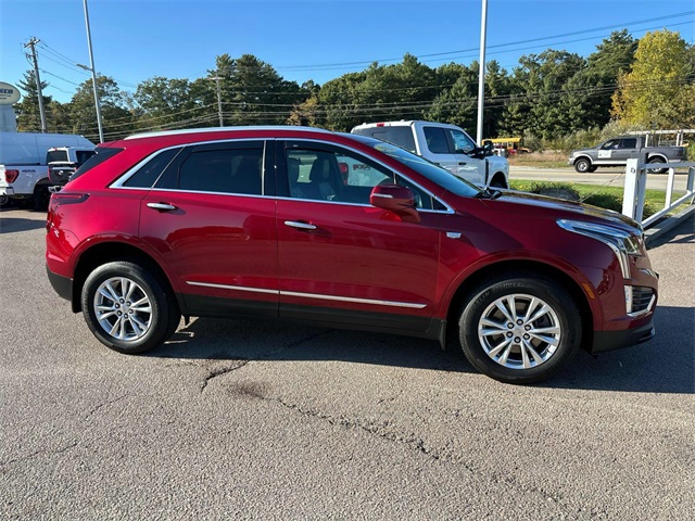 2020 Cadillac XT5 Luxury photo 2