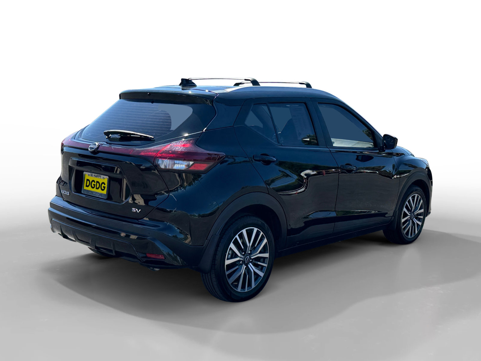 2022 Nissan Kicks SV photo 4