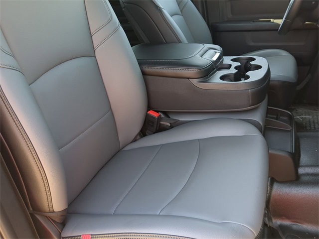 2026 Ram 2500 Tradesman photo 28