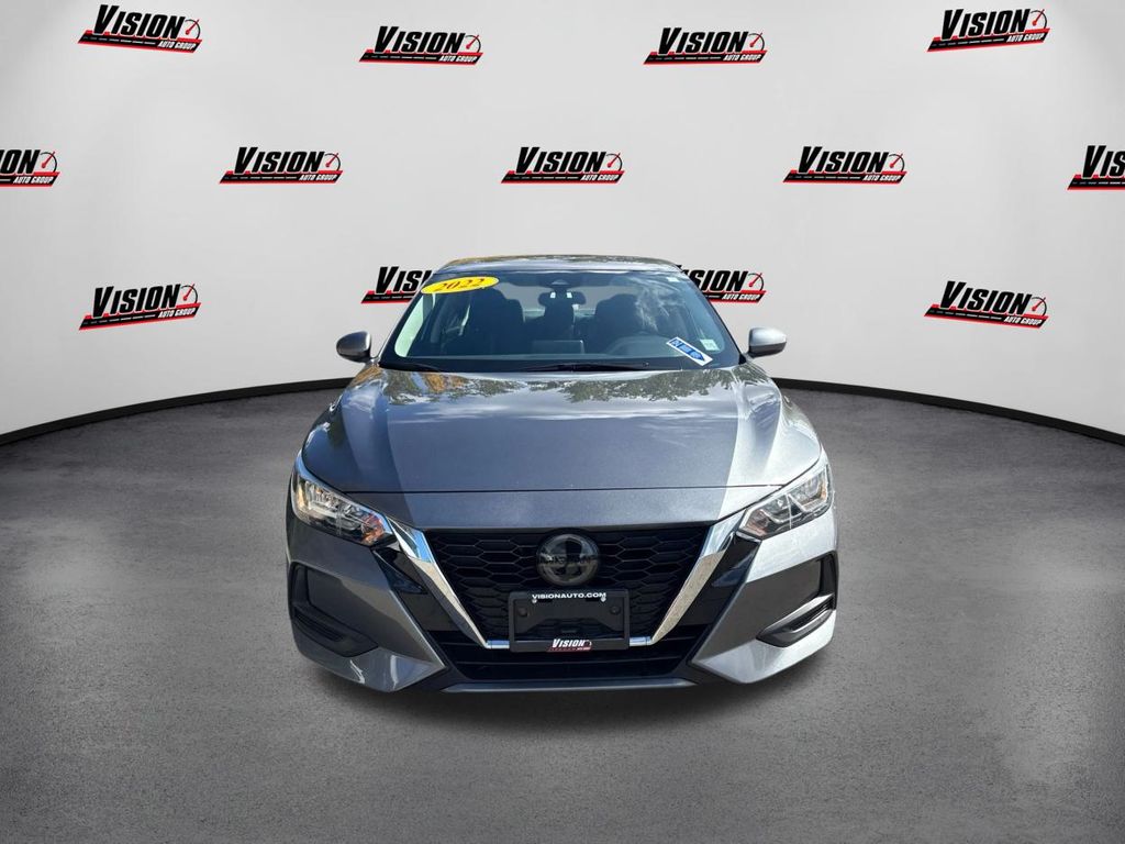 2022 Nissan Sentra SV photo 2