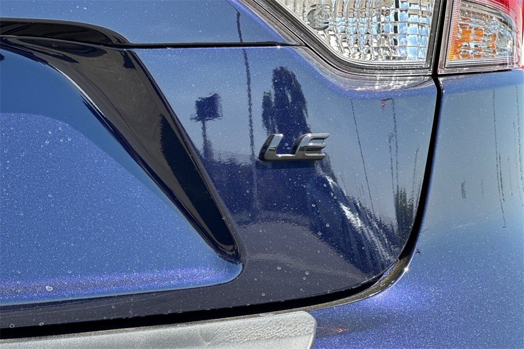 2025 Toyota Corolla LE photo 23