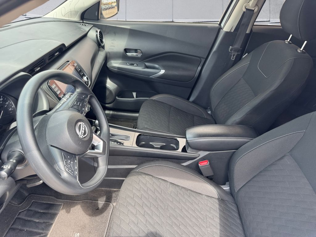 2024 Nissan Kicks SV photo 6
