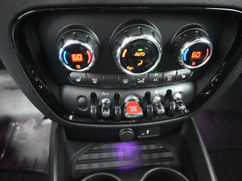 2020 Mini Cooper Base S photo 4