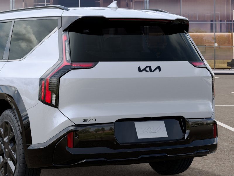 2026 Kia EV9 Land photo 13