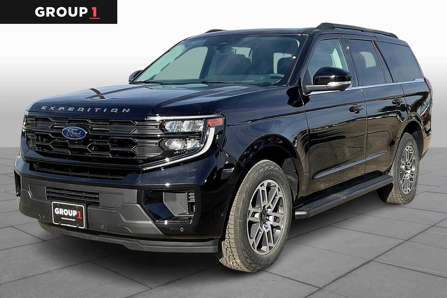 2025 Ford Expedition Active's photo