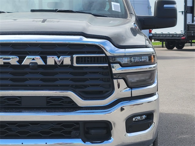 2025 Ram 2500 Tradesman photo 10