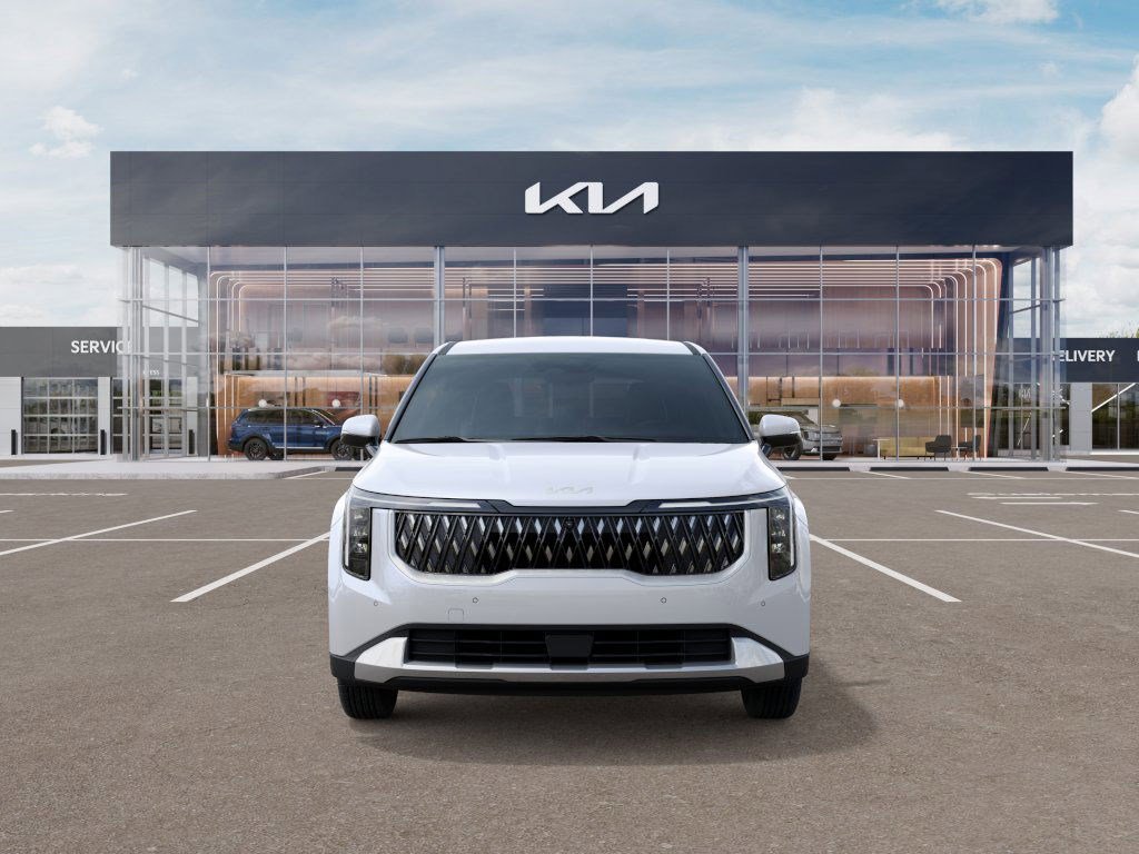 2026 Kia Carnival LX photo 2