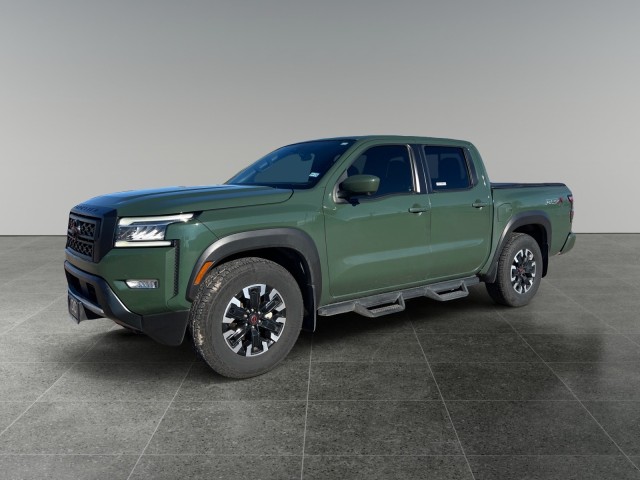 2022 Nissan Frontier PRO-X's photo