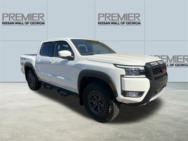 2025 Nissan Frontier PRO-4X photo 3