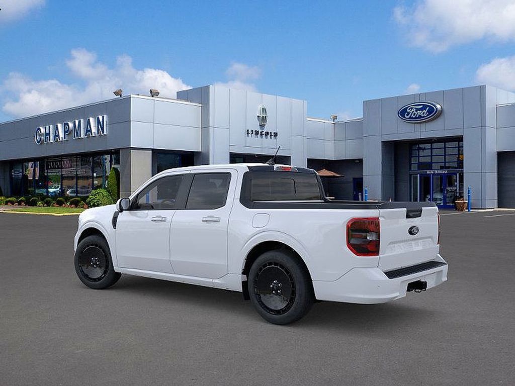 2025 Ford Maverick photo 3