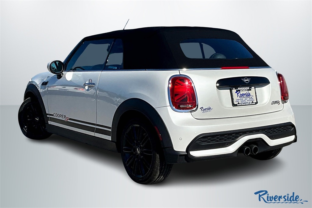 2024 Mini Cooper Convertible S photo 4