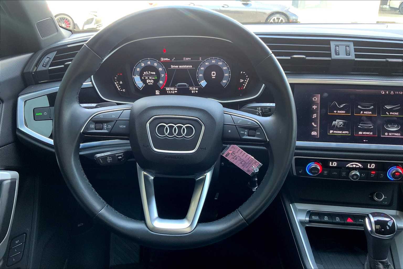 2022 Audi Q3 S line Premium Plus photo 5