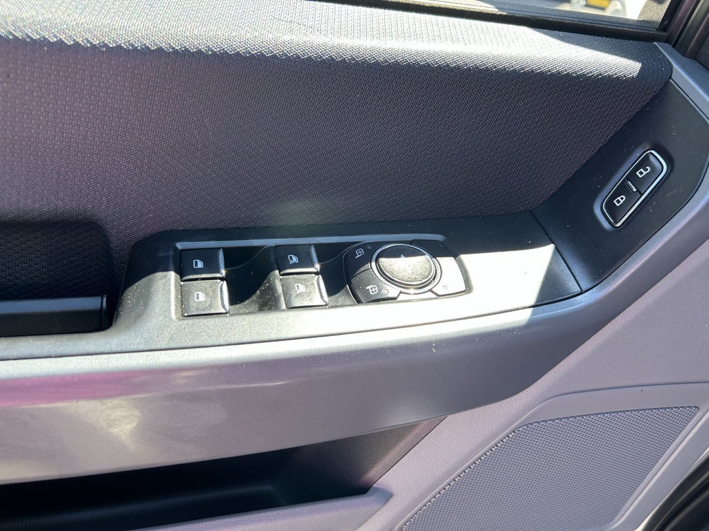 2022 Ford F-150 XL photo 11