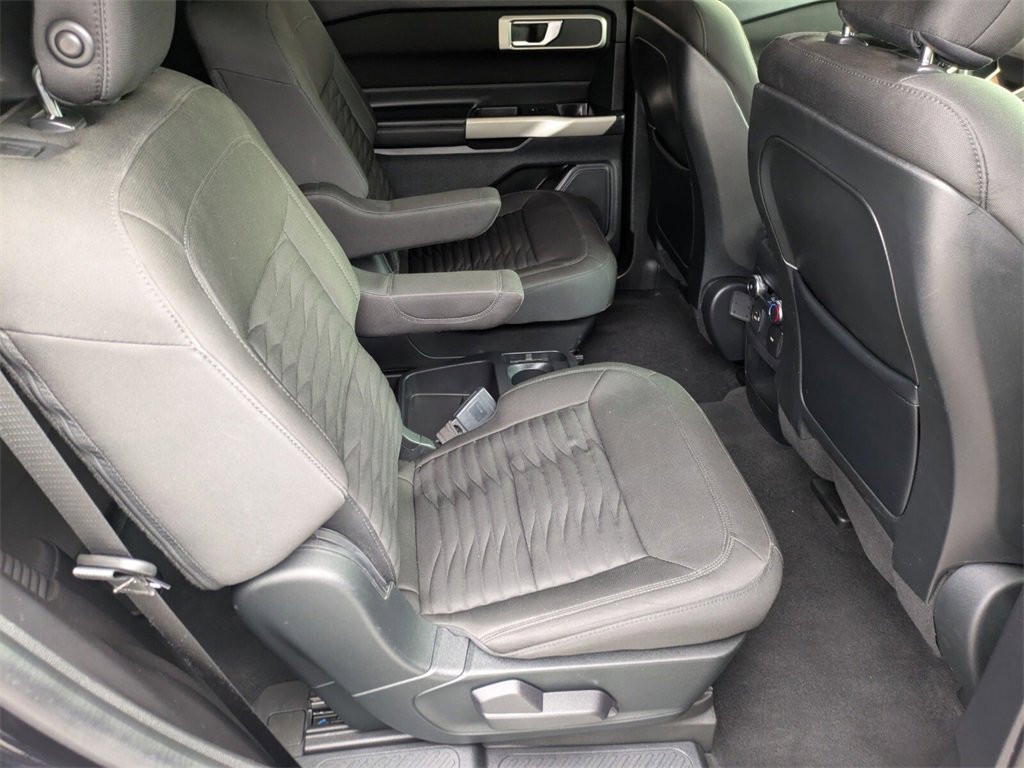 2020 Ford Explorer XLT photo 28