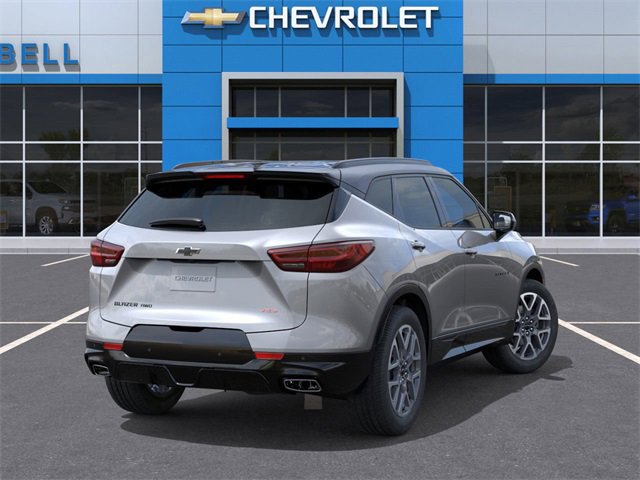 2025 Chevrolet Blazer RS photo 2