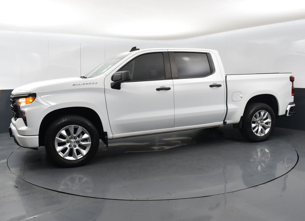 2022 Chevrolet Silverado 1500 Custom photo 4