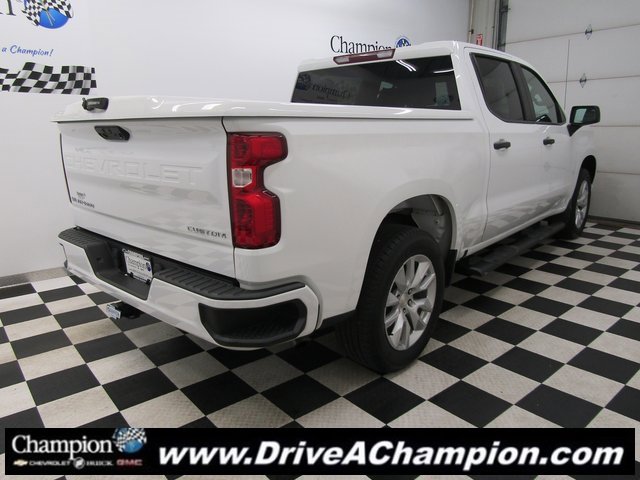 2023 Chevrolet Silverado 1500 Custom photo 8