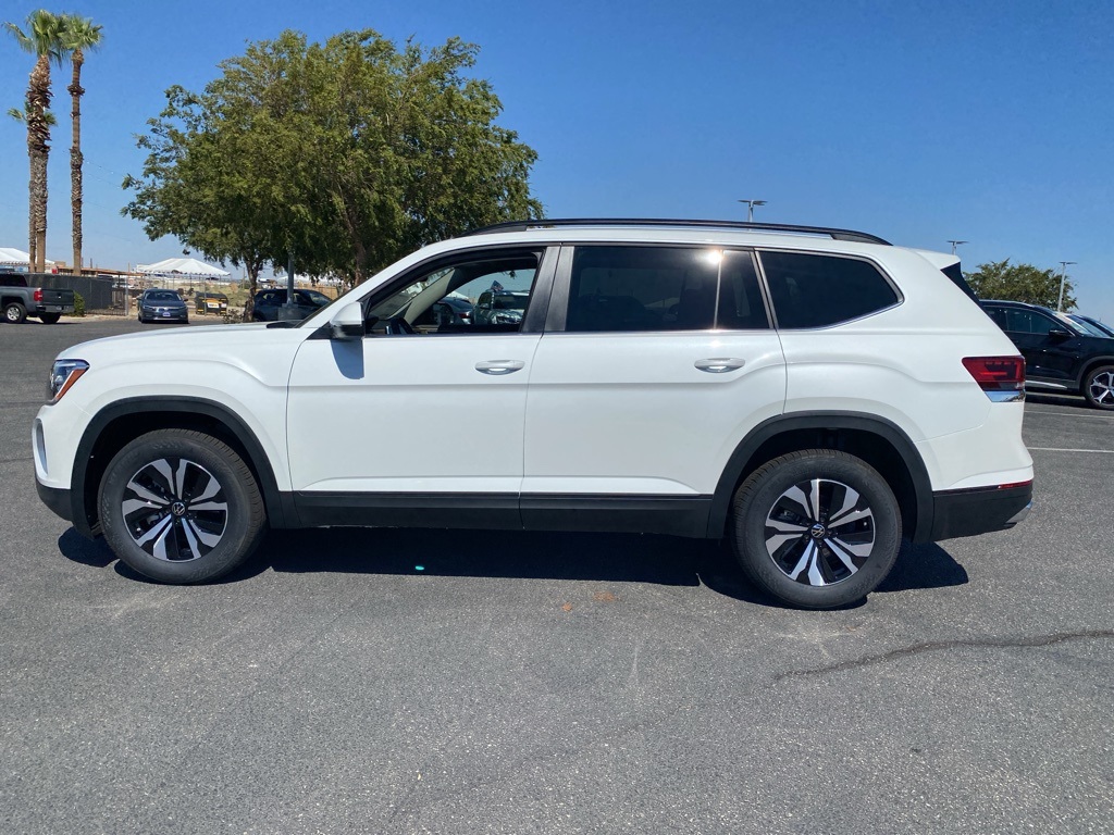 2026 Volkswagen Atlas SE photo 4