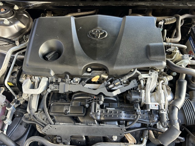 2020 Toyota Camry SE photo 30