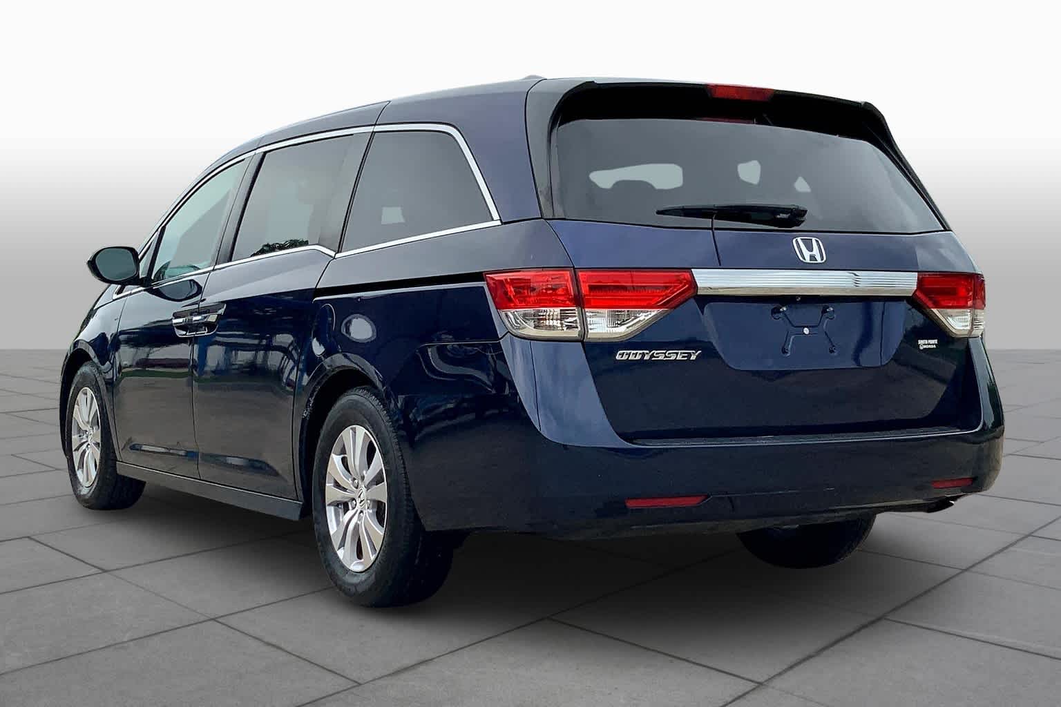 2015 Honda Odyssey EX photo 10