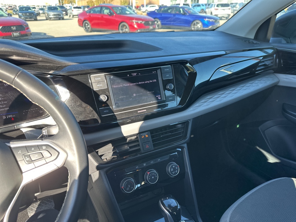 2024 Volkswagen Taos S photo 3