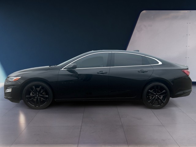 2023 Chevrolet Malibu 2LT photo 2