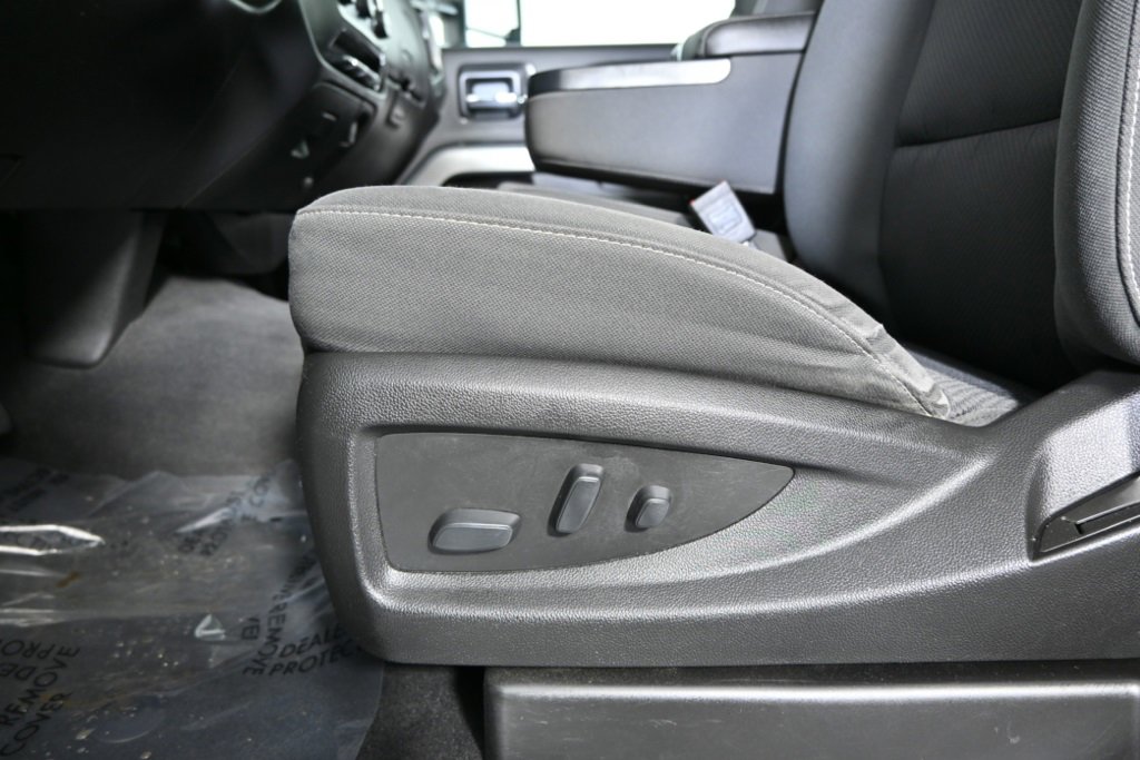 2019 Chevrolet Silverado 2500HD LT photo 19
