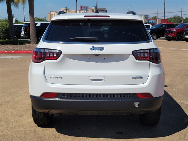 2025 Jeep Compass Latitude photo 5
