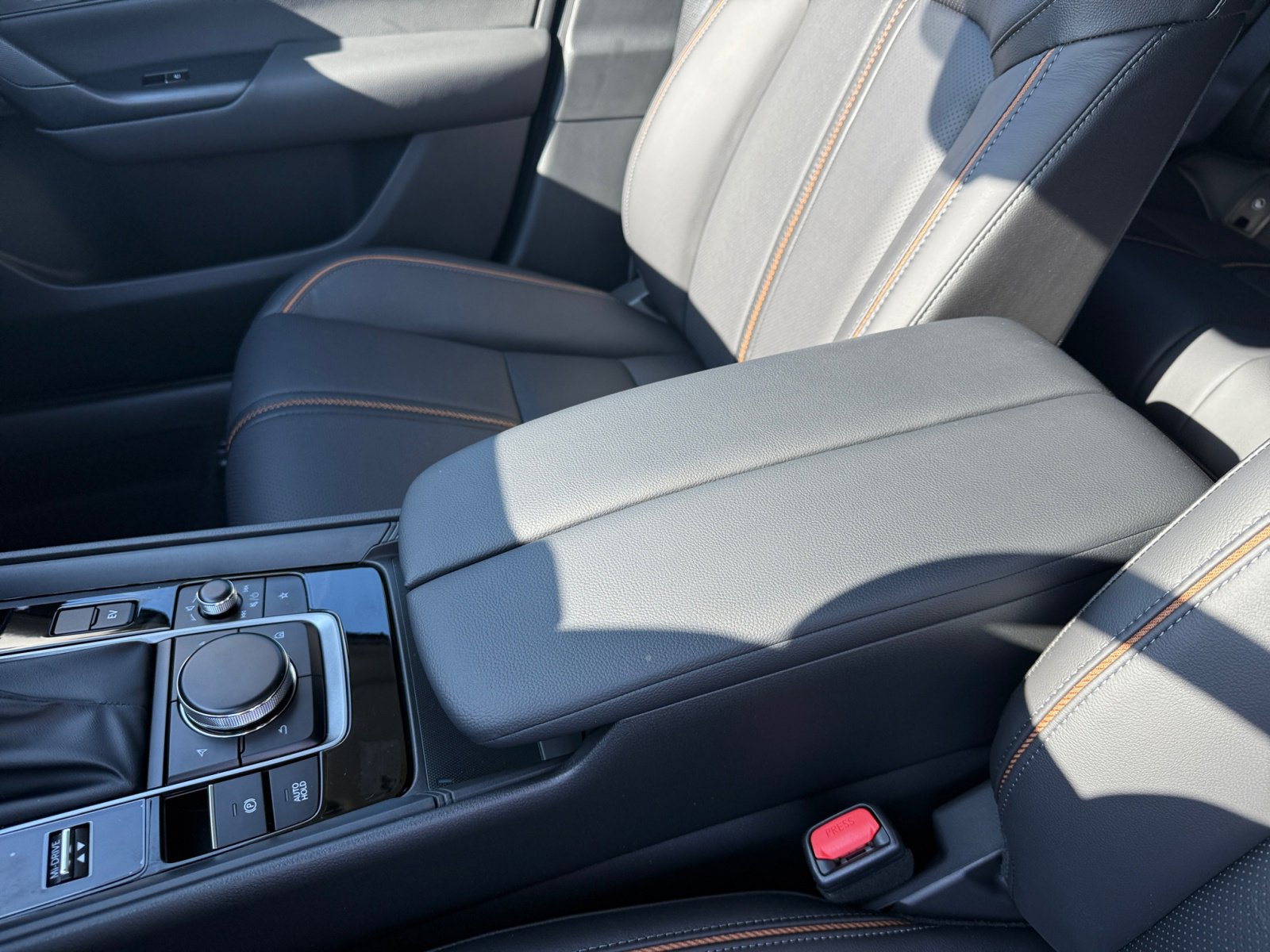 2025 Mazda CX-50 Premium photo 14