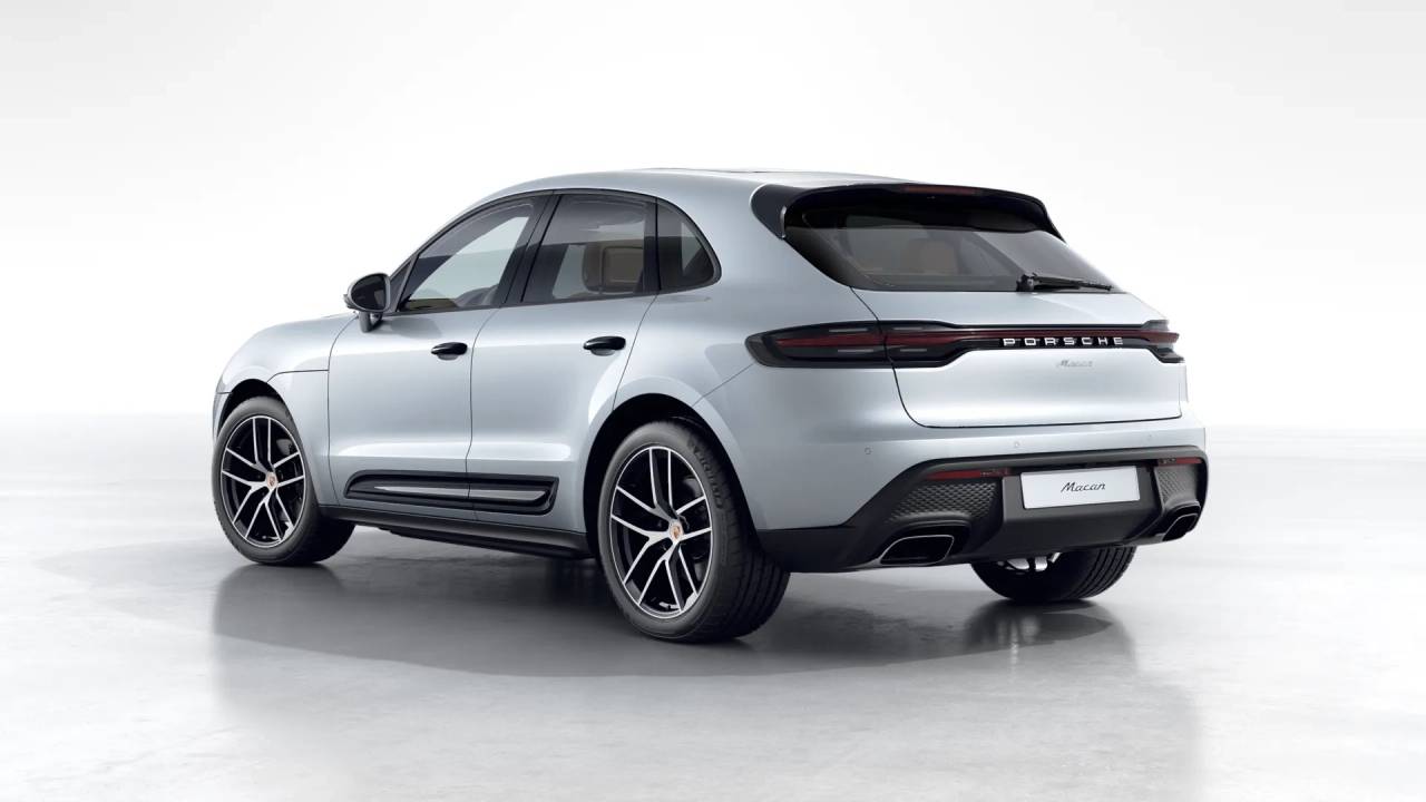 2026 Porsche Macan T photo 3